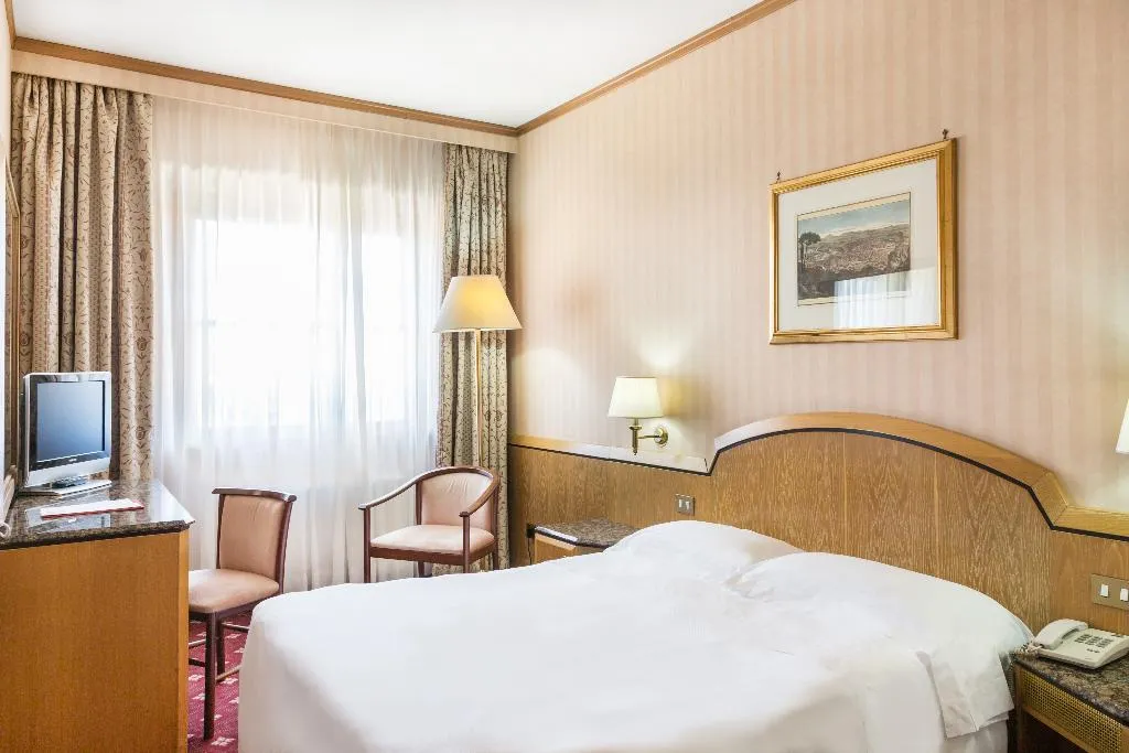 SINGLE STANDARD Room, The Hoxton Rome, Rome