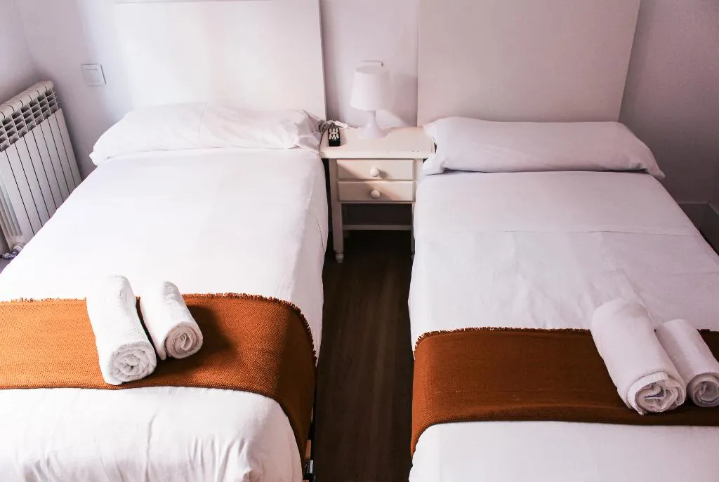 TWIN STANDARD Room, Pensión MYD La Estrella, Madrid