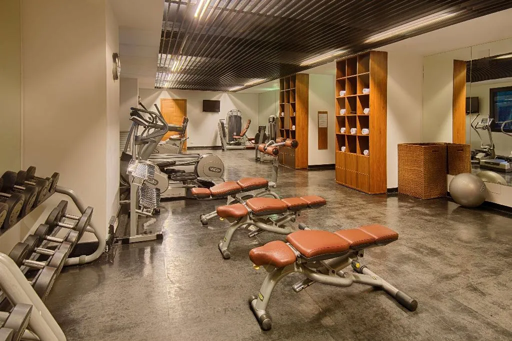 Sports and Entertainment, Radisson Blu Hotel, Milan