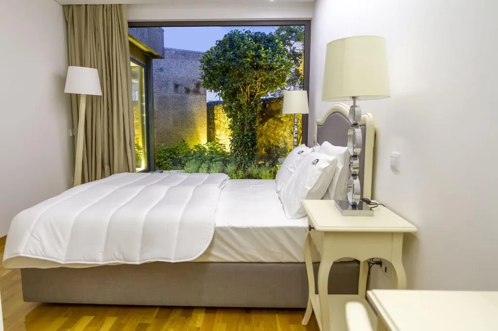 Room, Casa das Mourôas, Porto