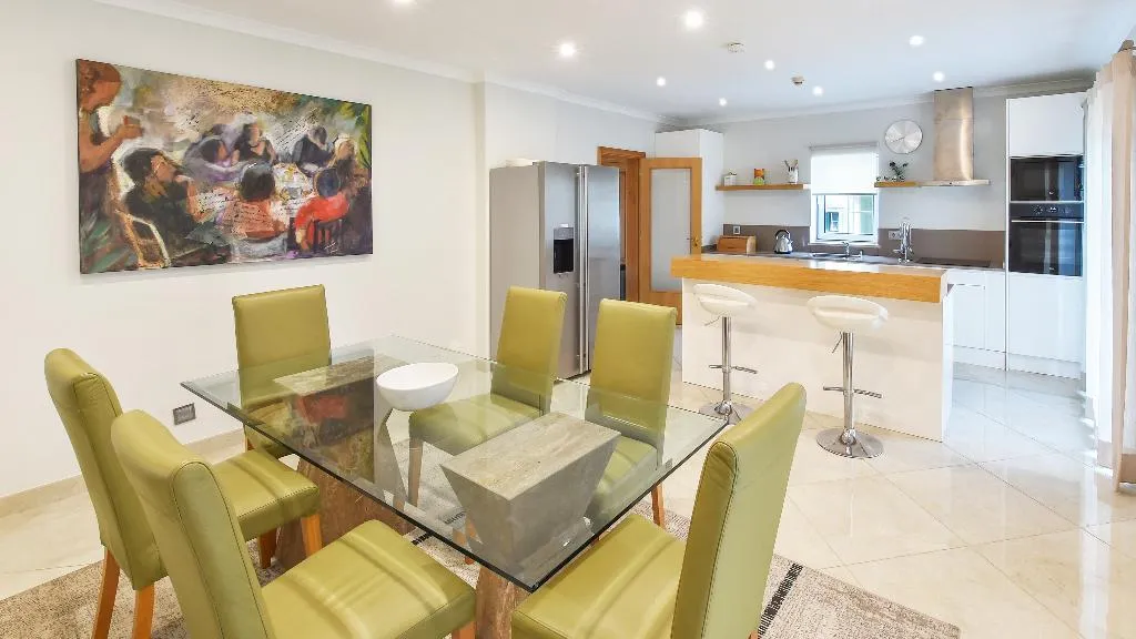 VILLA THREE BEDROOMS Room, Martinhal Quinta  Do Lago Family Resort, Algarve