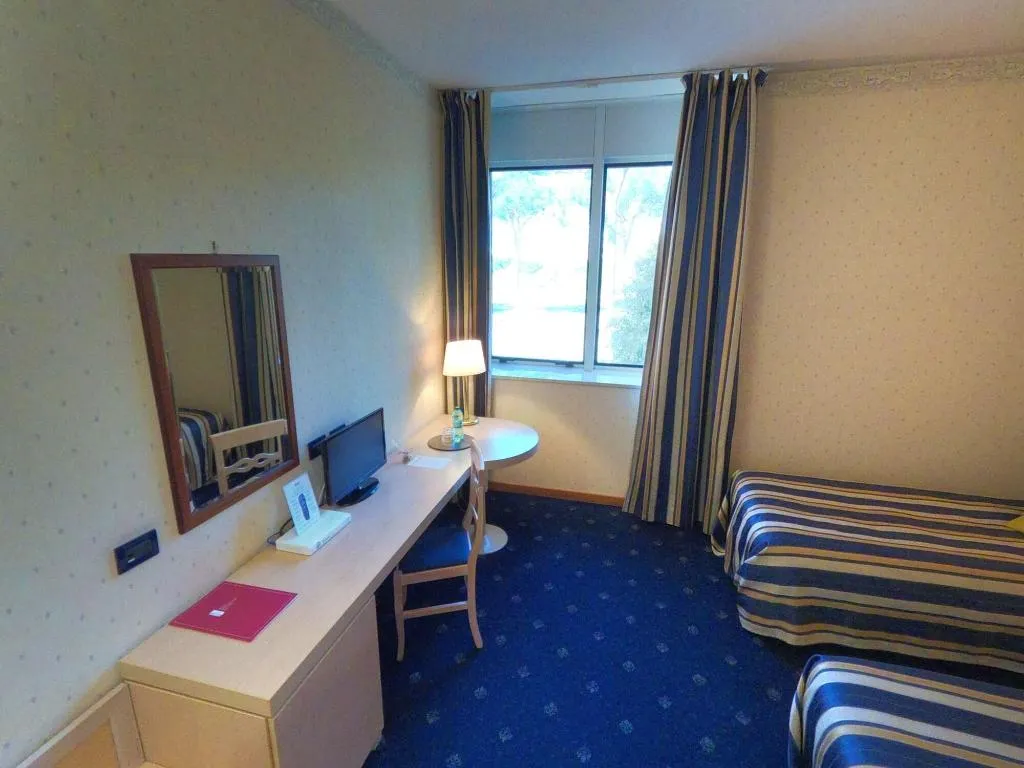 Room, Hotel Torre Di Pratolungo, Rome
