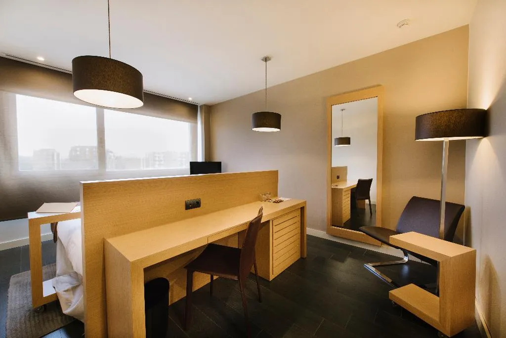 DOUBLE SINGLE USE STANDARD Room, PCM Forum Alcalá, Madrid