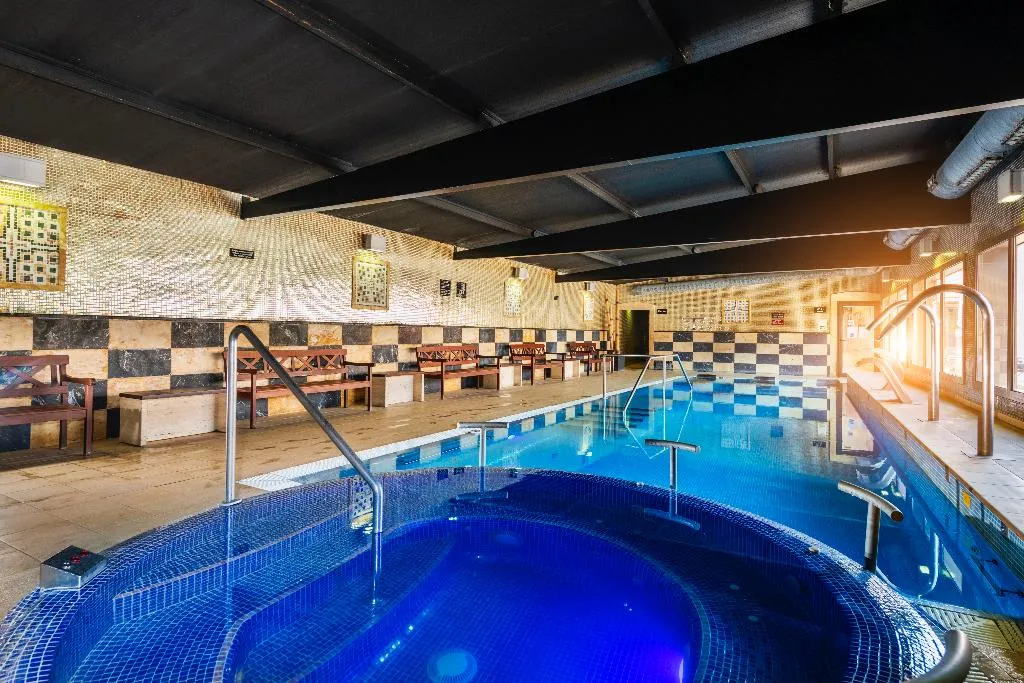 Sports and Entertainment, Salles Hotel Aeroport de Girona, Costa Brava