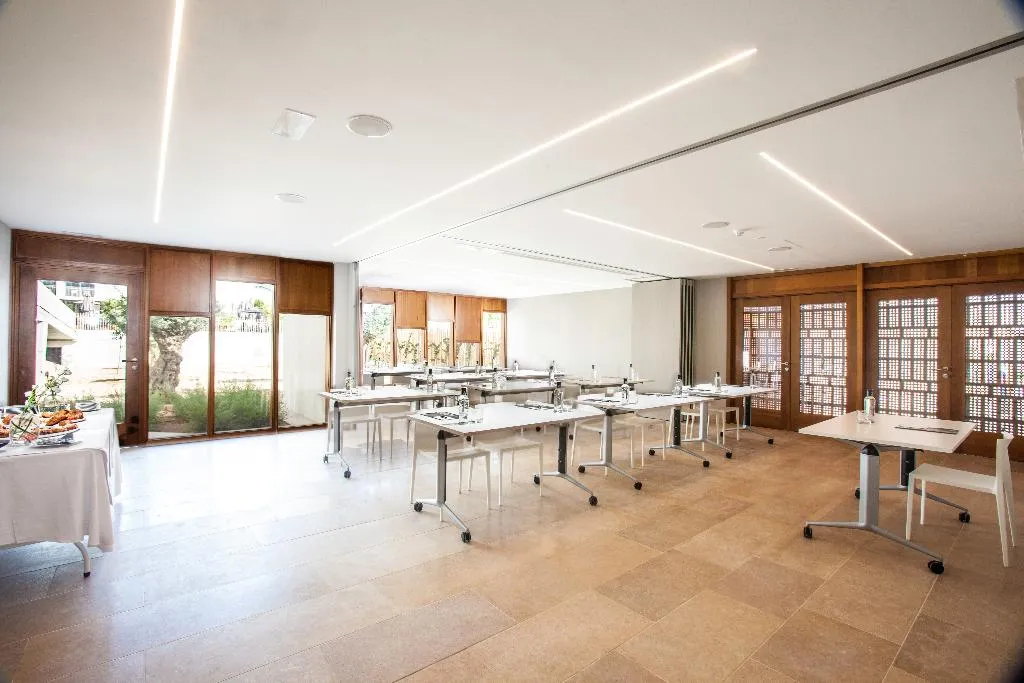 Conferences, Ocean Drive Talamanca, Ibiza