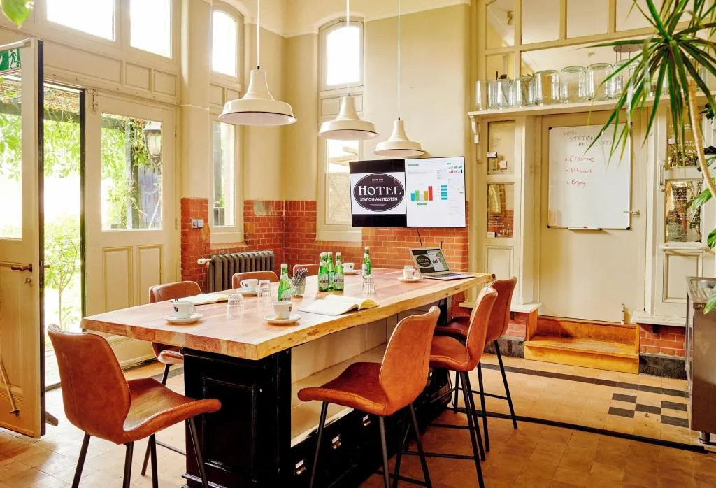 Conferences, Station Amstelveen, Amsterdam