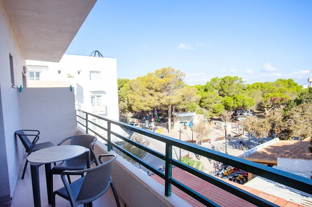 TRIPLE STANDARD Room, Hotel Rosales Formentera, Ibiza