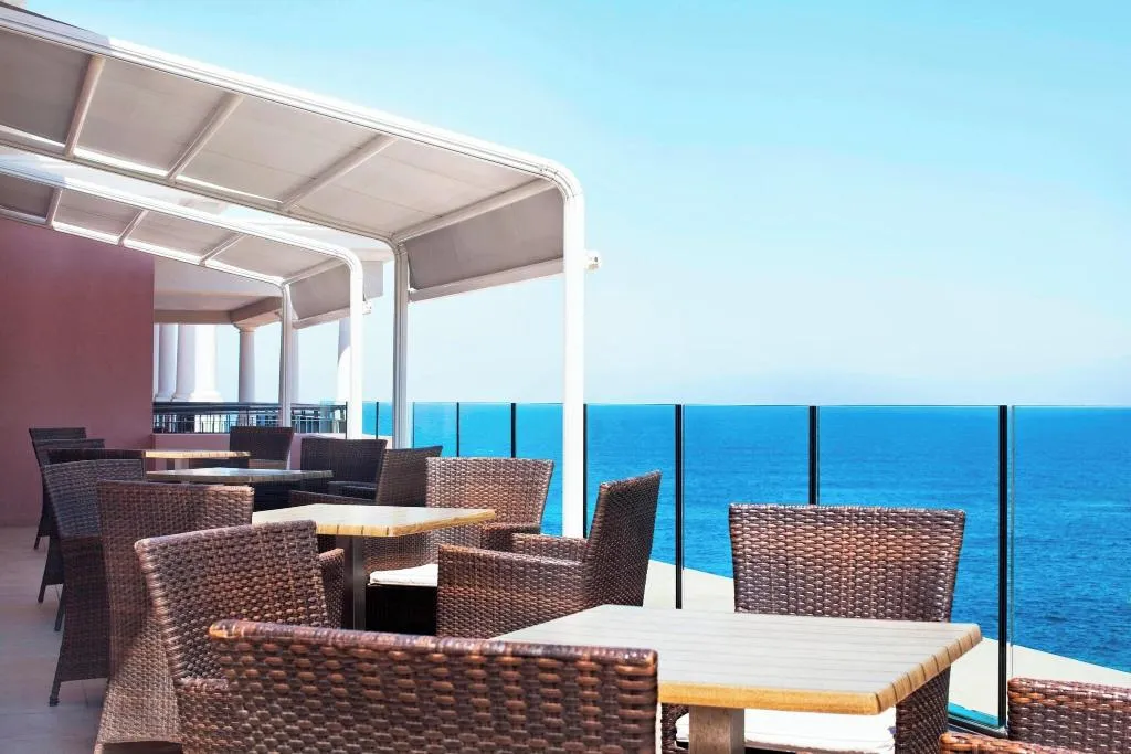 Lobby, Westin Dragonara Resort, Malta