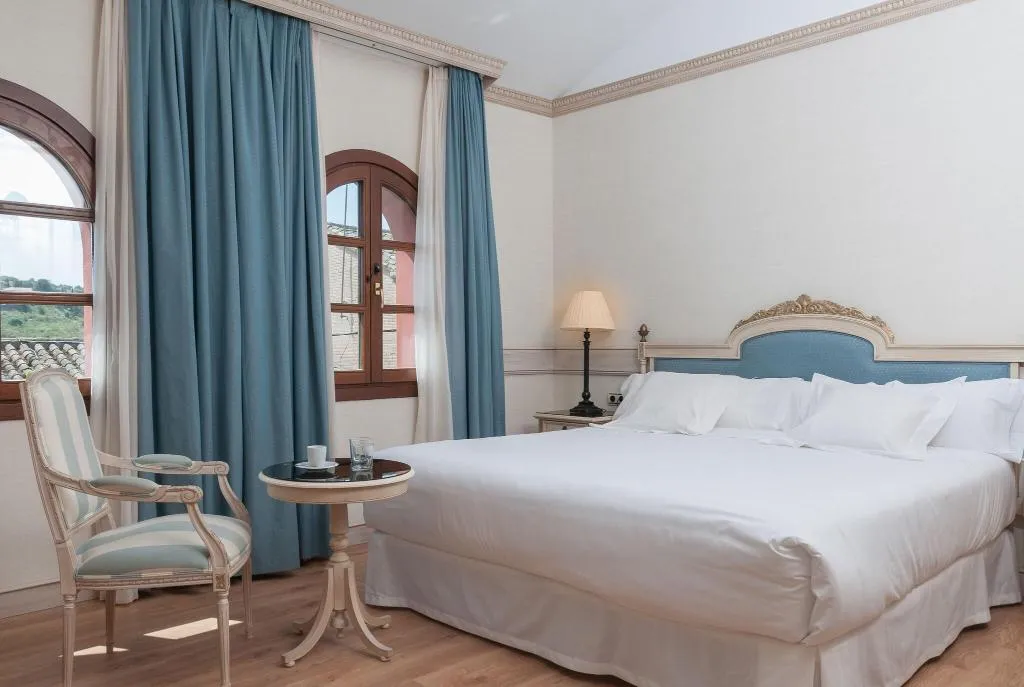 Room, Autograph Collection Eugenia de Montijo, Madrid