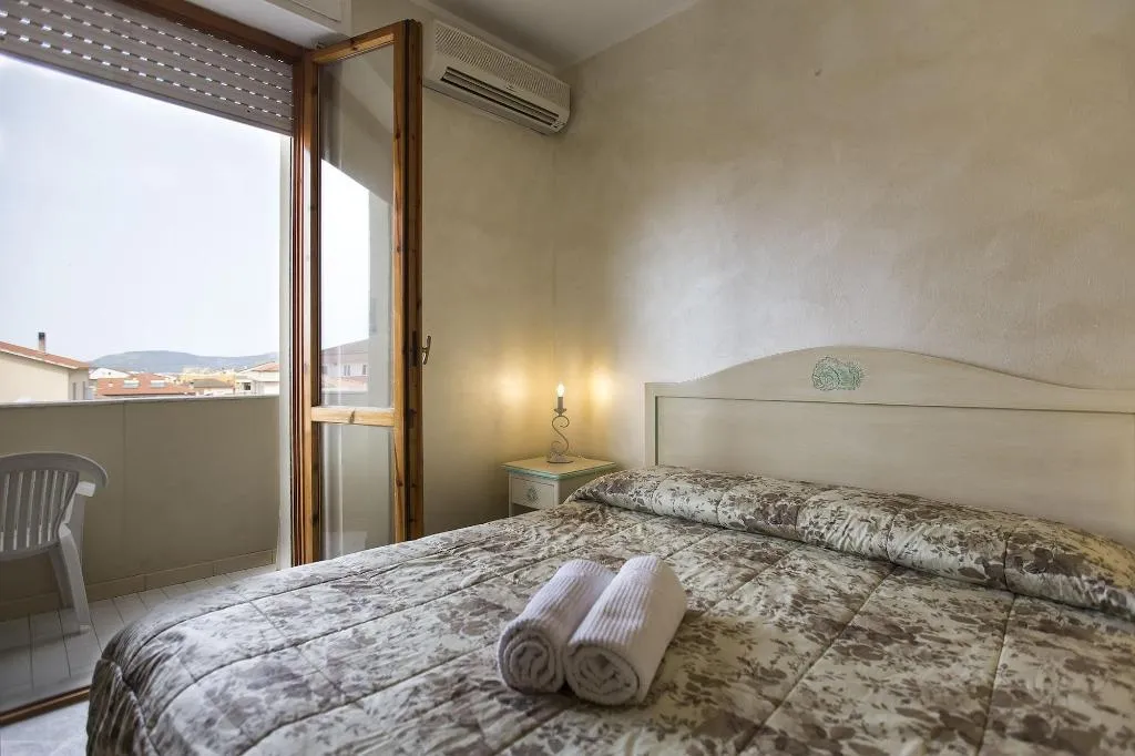 Room, Morpheo Rooms, Alghero