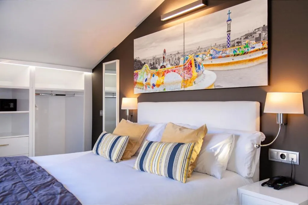 JUNIOR SUITE WITH TERRACE Room, Sant Pere II Hotel, Barcelona