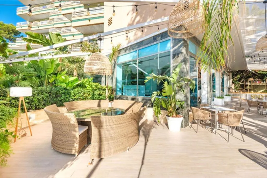 Terrace, Aguabeach, Majorca