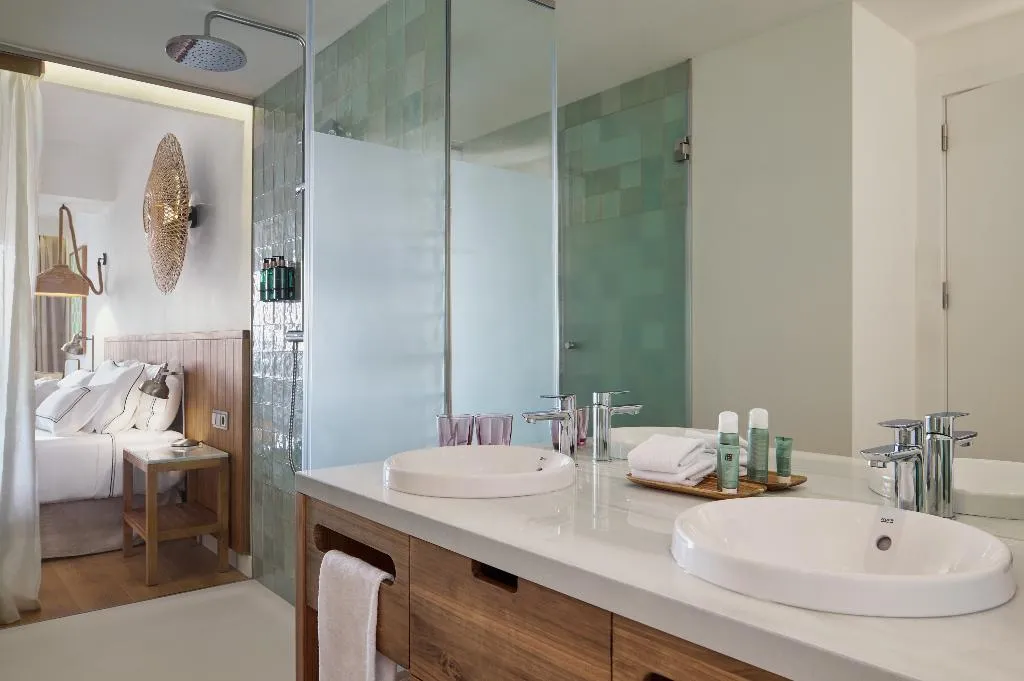 SUITE STANDARD Room, Meliá Ibiza, Ibiza