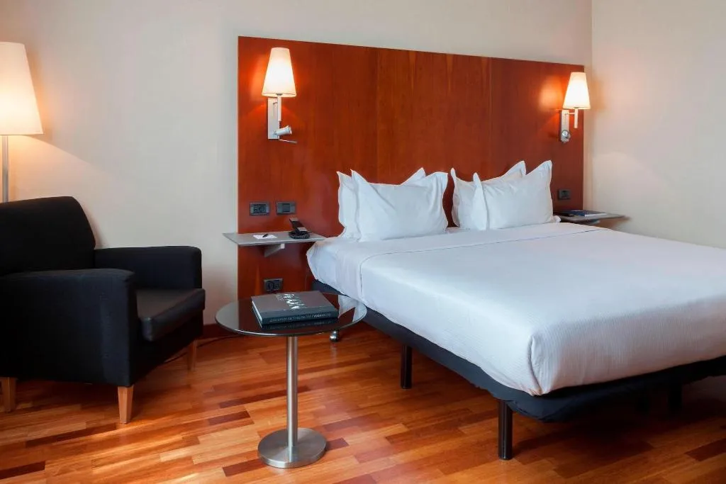 DOUBLE SUPERIOR KING BED Room, AC Madrid Alcalá de Henares, Madrid
