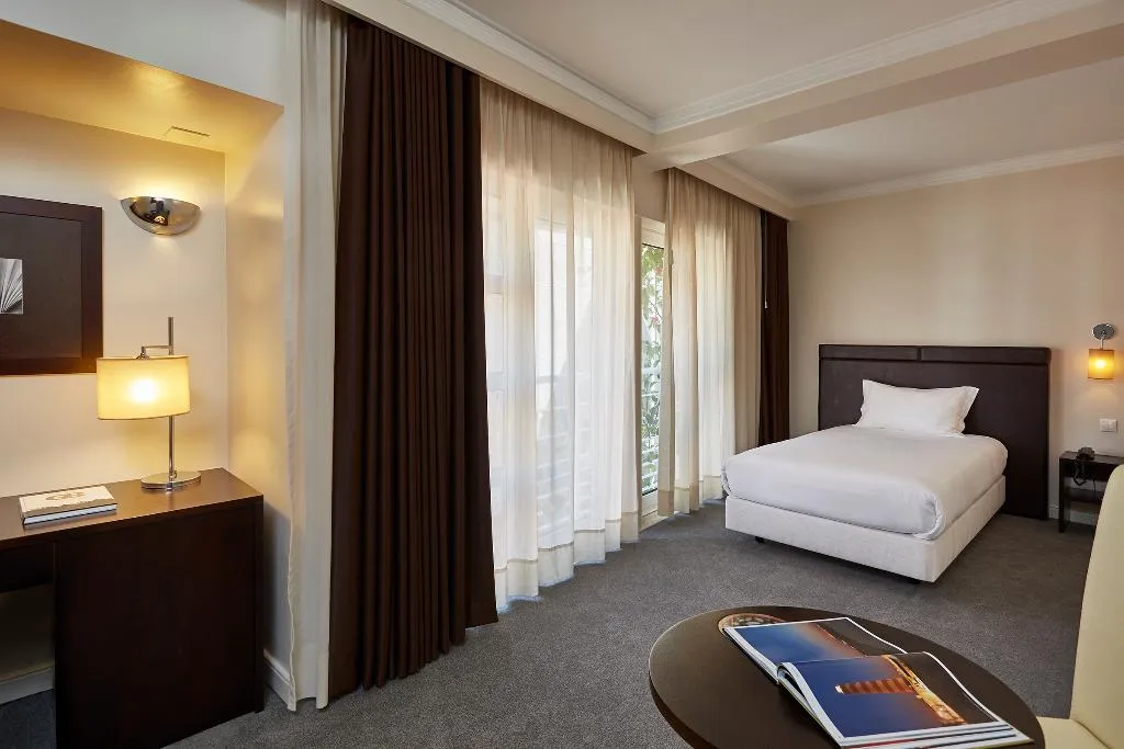 SINGLE STANDARD Room, As Americas, Porto