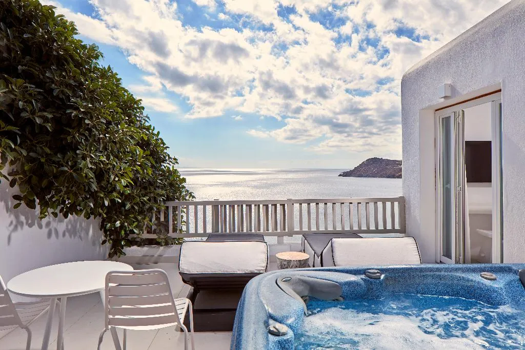 Double or Twin WITH JACUZZI Room, Royal Myconian - Leading Hotels of the World, Mykonos