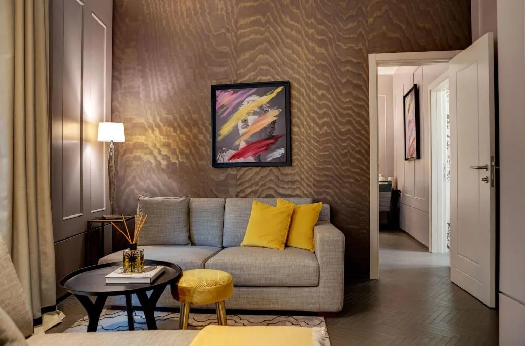 SUITE KING SIZE BED Room, Singer Palace Hotel, Rome