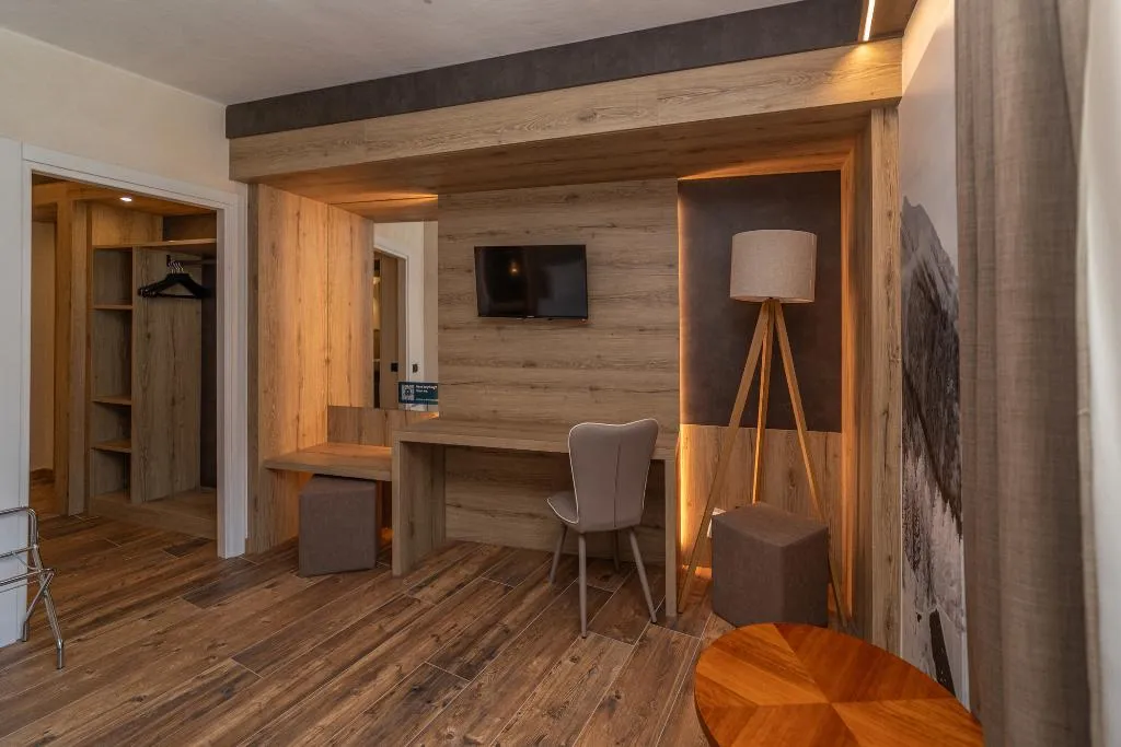 FAMILY ROOM DUPLEX Room, Hotel la Torre Spa & Restaurant, Milan