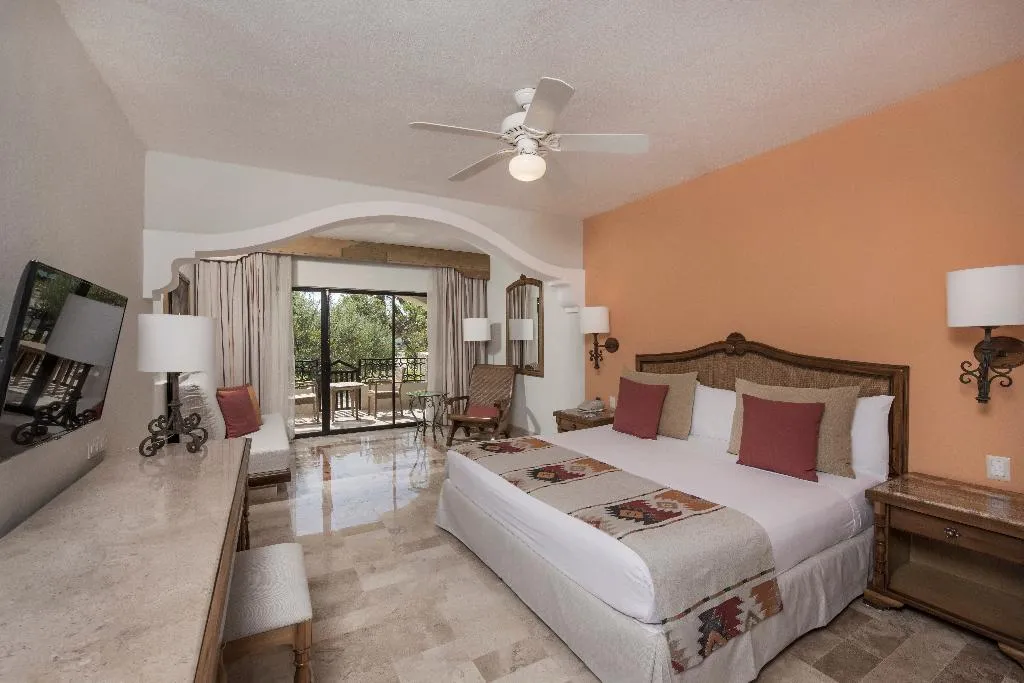 JUNIOR SUITE STANDARD Room, Iberostar Waves Paraiso Beach All Inclusive, Cancun Area