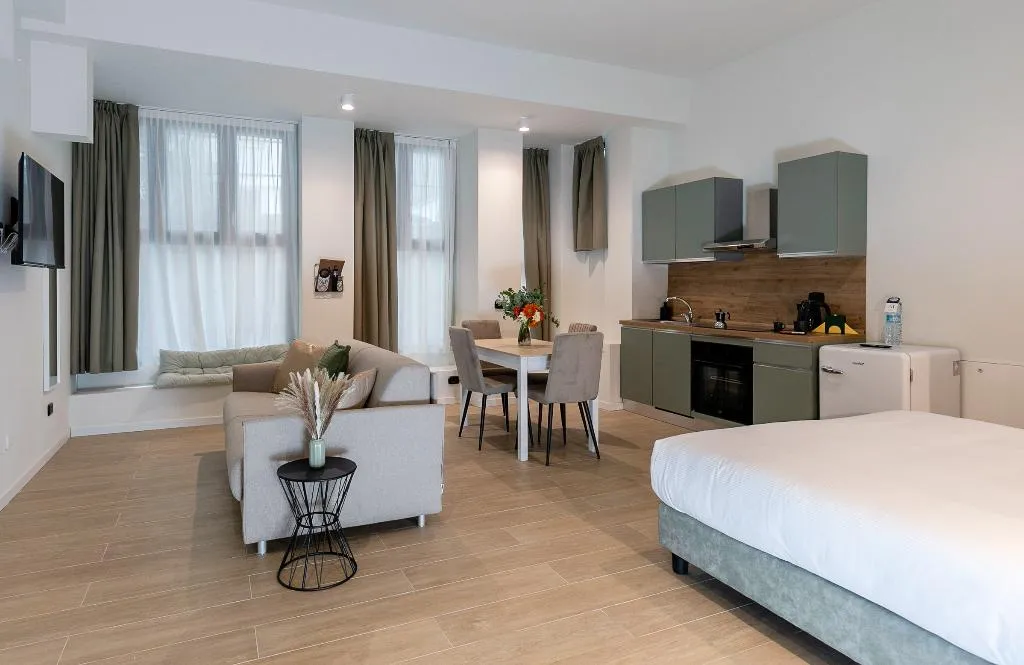 TRIPLE SUPERIOR WITH TERRACE Room, Aiello Hotels - Citylife Apartments, Milan