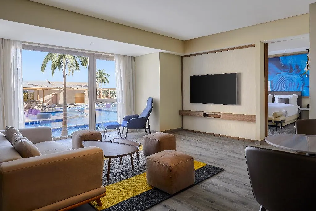 DOUBLE EXECUTIVE KING BED Room, Hyatt Regency Cairo West, Cairo