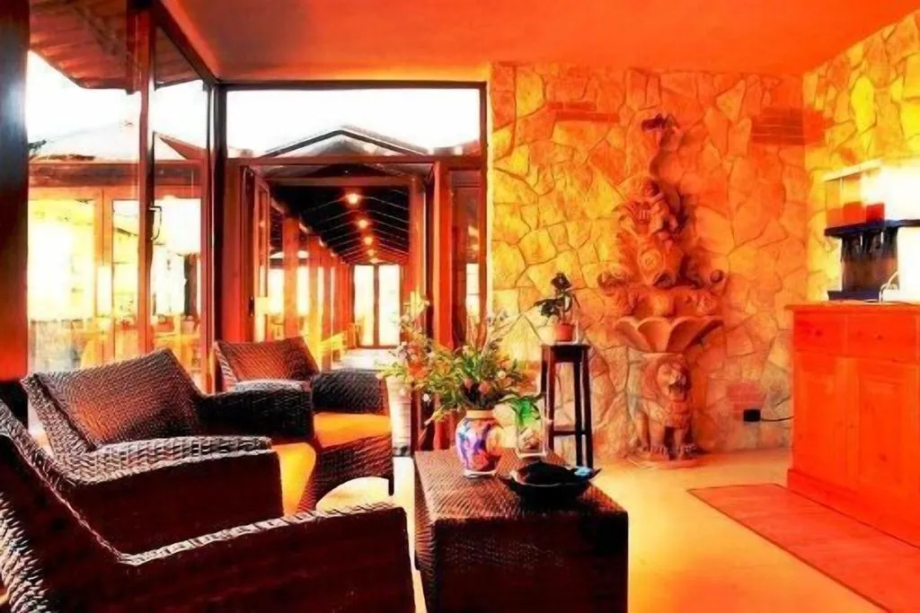 Lobby, Eden Hotel, Naples