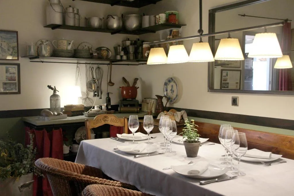 Restaurant, Hostal De La Plaça, Barcelona