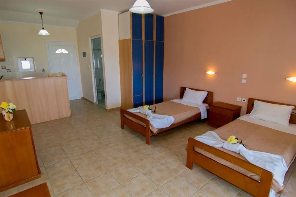 Room, Sandy Maria, Zante