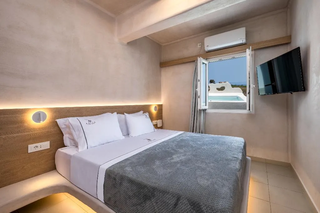 SUITE SEA VIEW HONEYMOON Room, Aelia Luxury Suites, Santorini