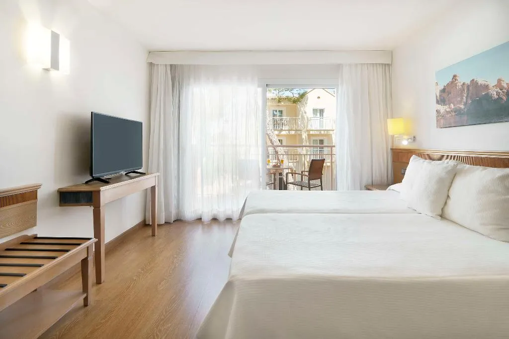 DOUBLE SIDE SEA VIEW Room, Iberostar Waves Club Cala Barca, Majorca
