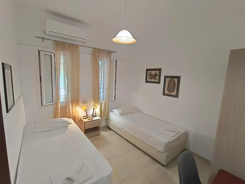 TRIPLE COMFORT Room, Albatross Apartments, Crete