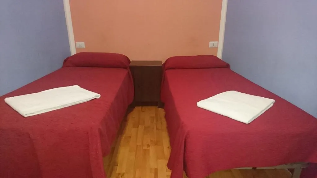 Room, Lam Guest House Due, Naples