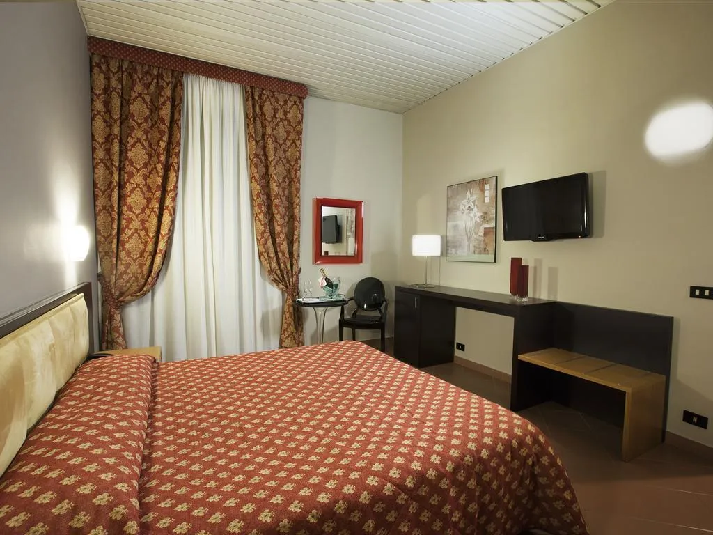 General view, Albergo Vittoria, Palermo
