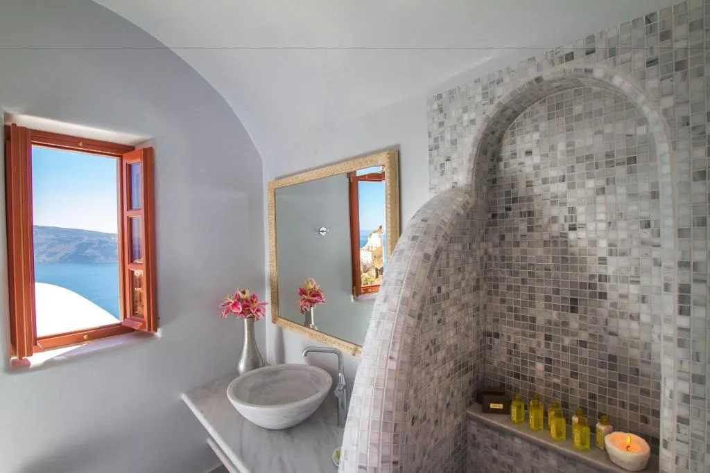 CAVE SEA VIEW Room, Oia Mare Villas, Santorini