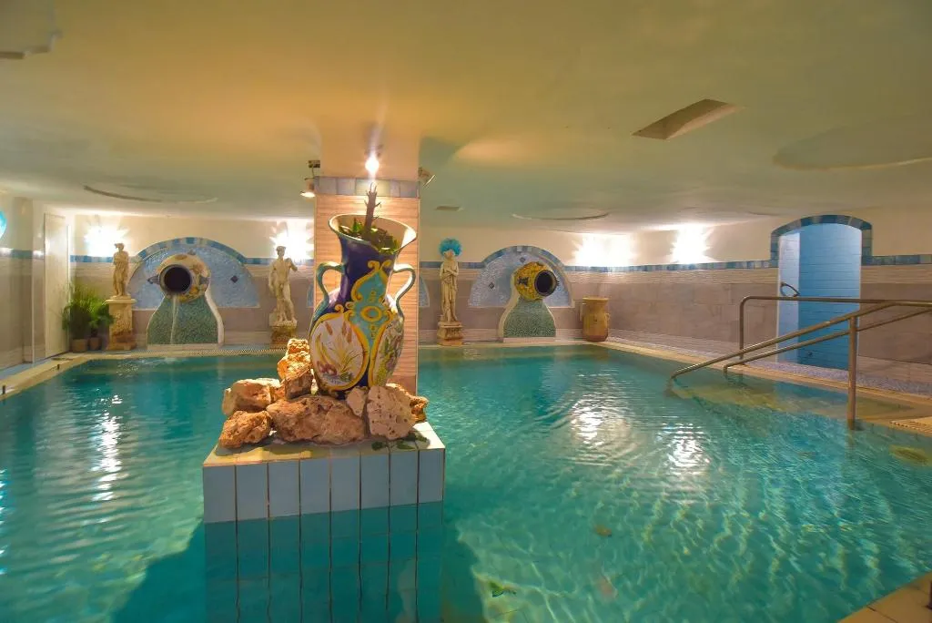 Sports and Entertainment, Junior Village, Naples