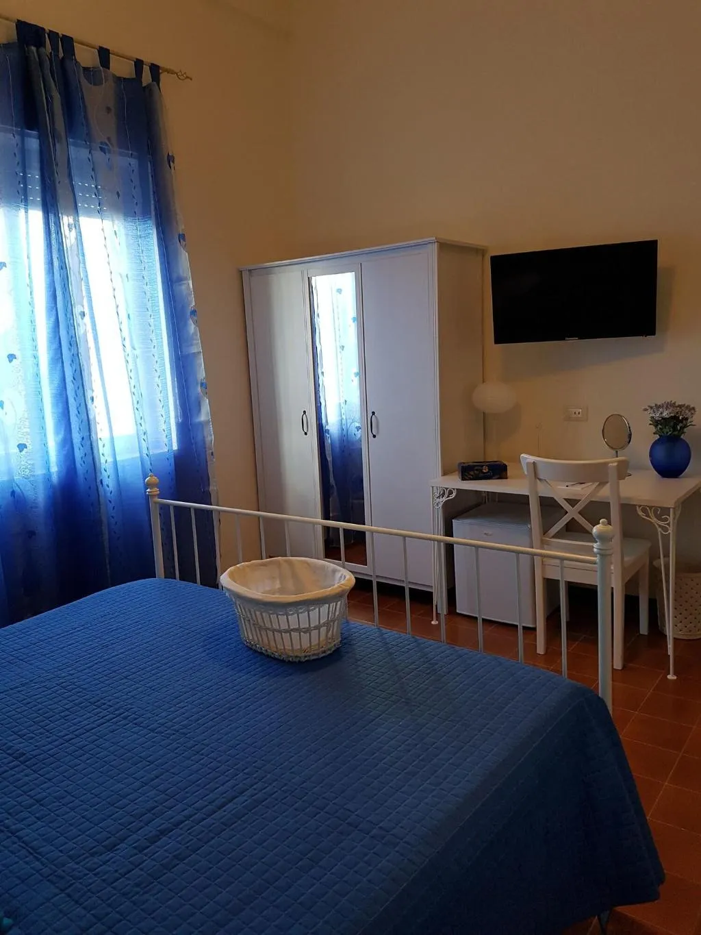 Room, Vista Sul Porto, Palermo