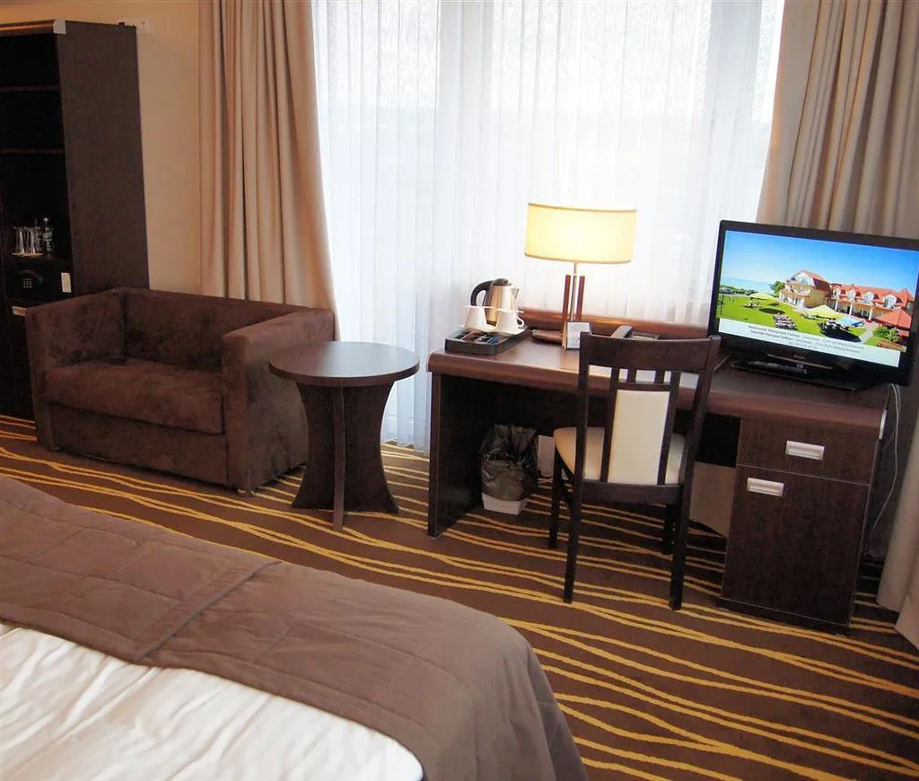 Room, BEST WESTERN PLUS Business Faltom Hotel, Gdansk