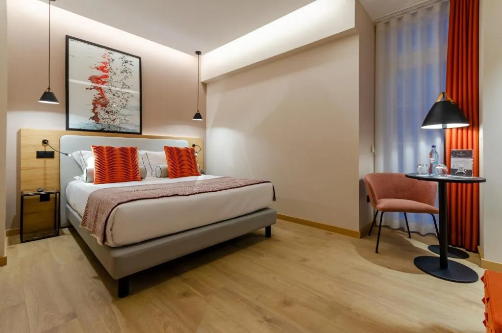 Double or Twin STANDARD Room, Rossio Plaza Hotel, Lisbon