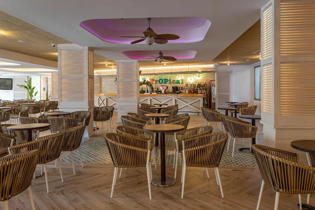 Bar, Ambassador Playa II, Costa Blanca