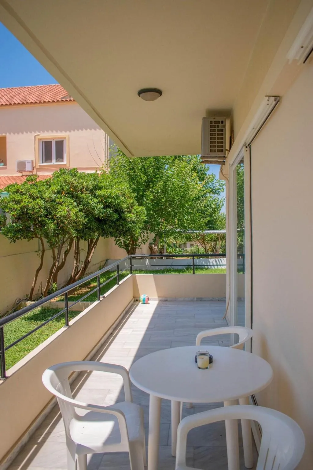 Terrace, Dimitra & Evdokia Hotel, Crete