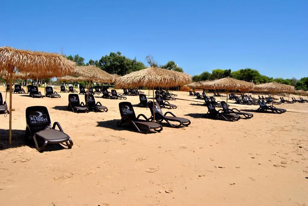 Beach, Le Dune Resort Bw Signature Collection, Catania