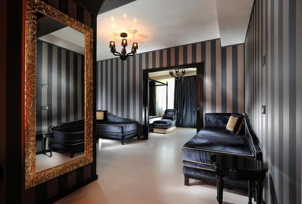 Room, Carnival Palace, Venice