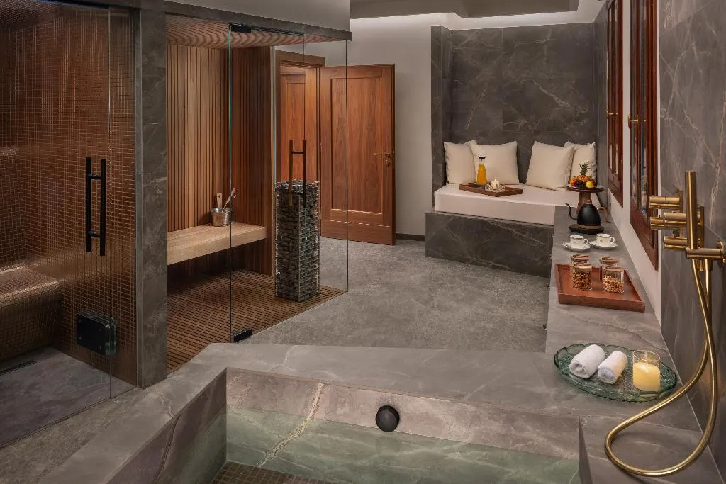 Sports and Entertainment, Hotel Gabrielli Venezia - Starhotels Collezione, Venice