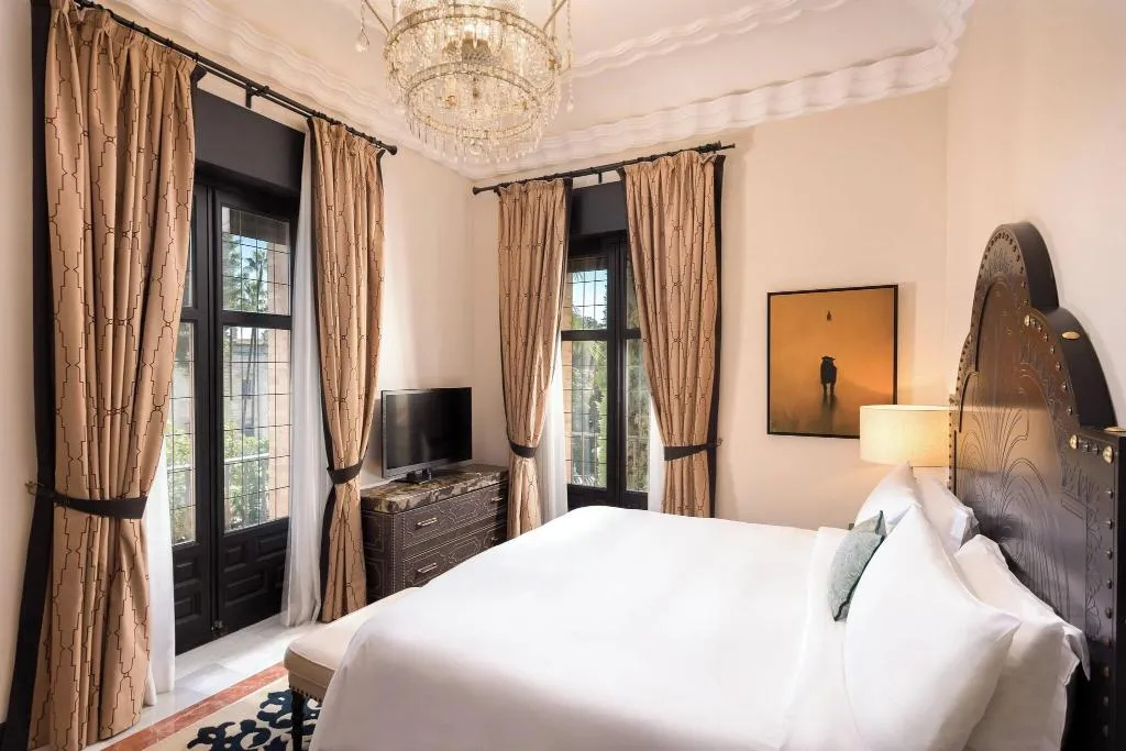 Room, Alfonso XIII, Seville
