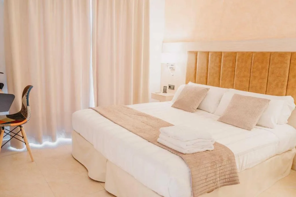 Double or Twin STANDARD Room, Hotel Sa Barrera Only Adults, Menorca