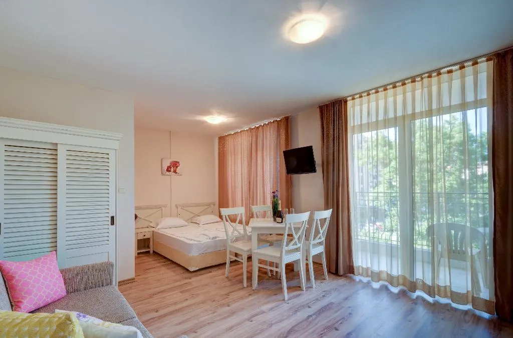 APARTMENT ONE BEDROOM Room, Dawn Park, Bourgas