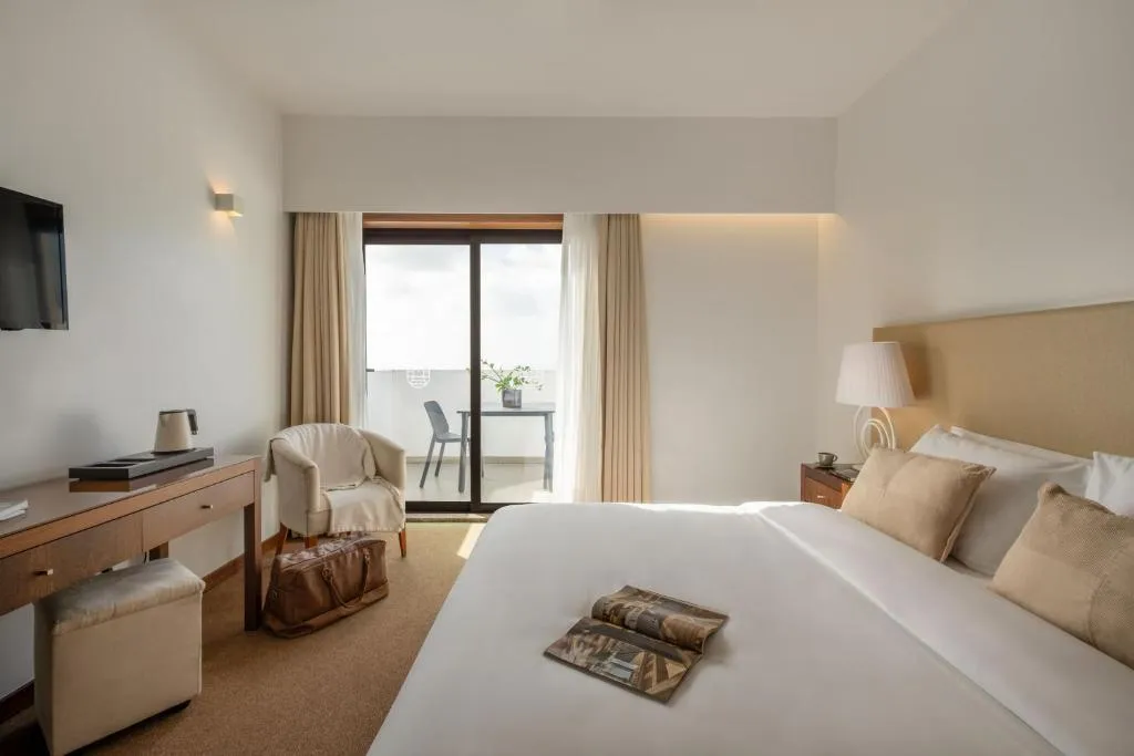 DOUBLE SUPERIOR WITH BALCONY Room, São Félix Hotel Hillside and Nature, Porto