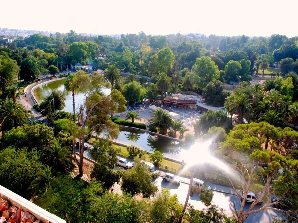 General view, Les Ambassadeurs, Tunisia