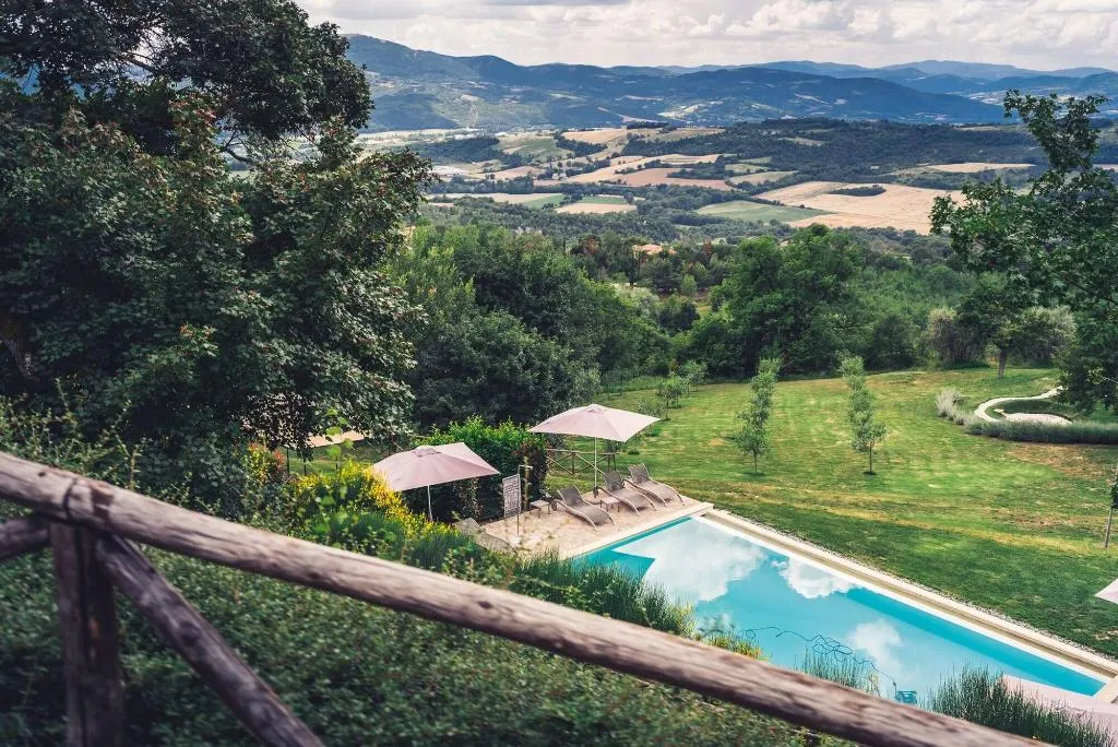 Sports and Entertainment, Nikis Resort, Umbria