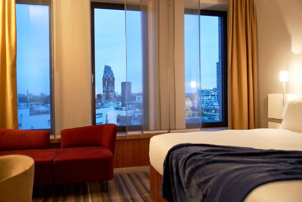 DOUBLE SUPERIOR KING BED Room, Dorint Kurfürstendamm Berlin, Berlin